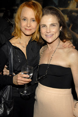 Swoosie Kurtz and Tovah Feldshuh at event of A Guide to Recognizing Your Saints (2006)