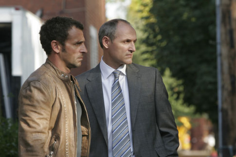 Still of Colm Feore and Patrick Huard in Bon Cop, Bad Cop (2006)
