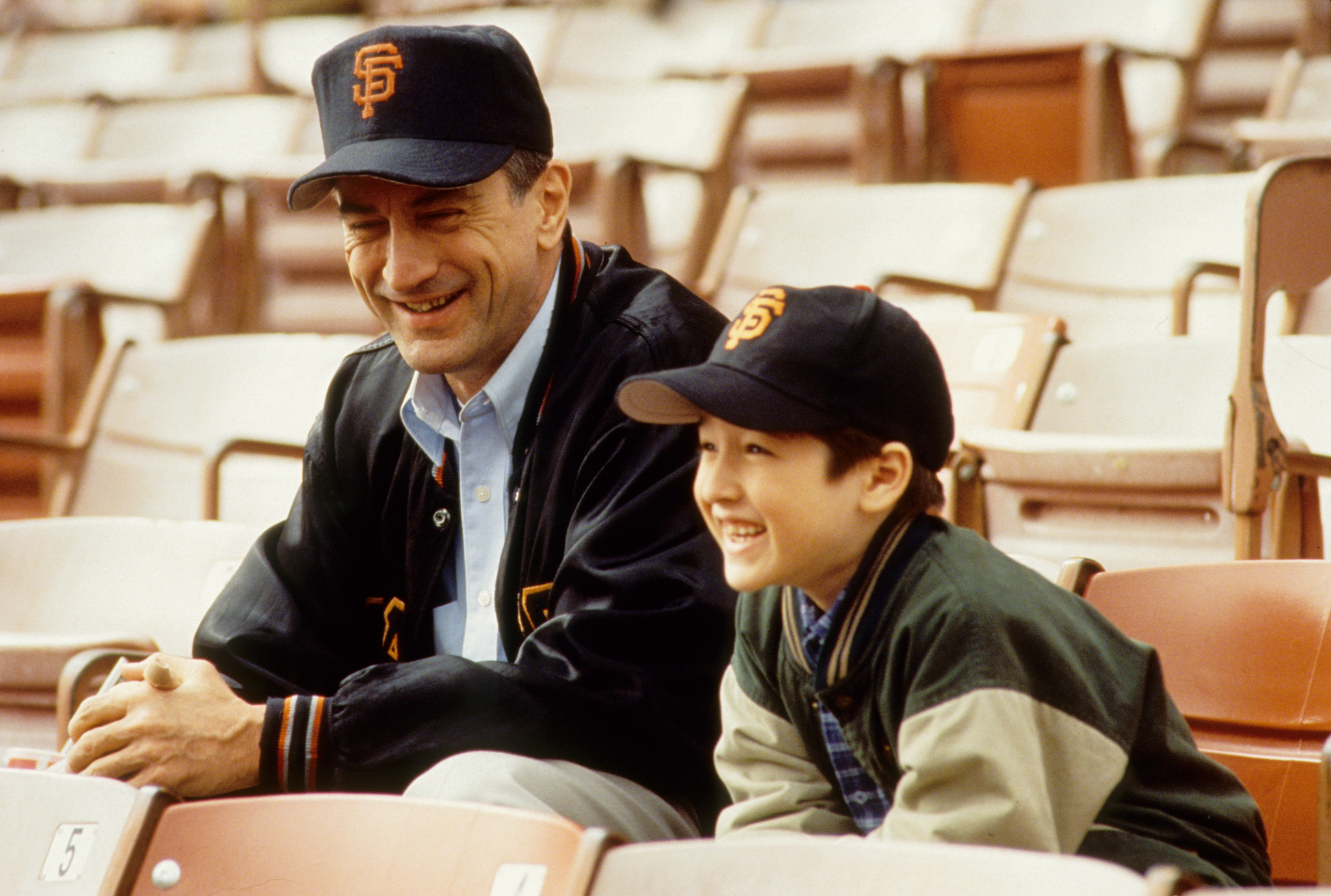 Still of Robert De Niro and Andrew J. Ferchland in The Fan (1996)