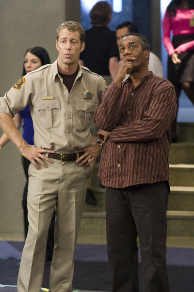 Still of Colin Ferguson and Henry Deacon in Eureka (2006)