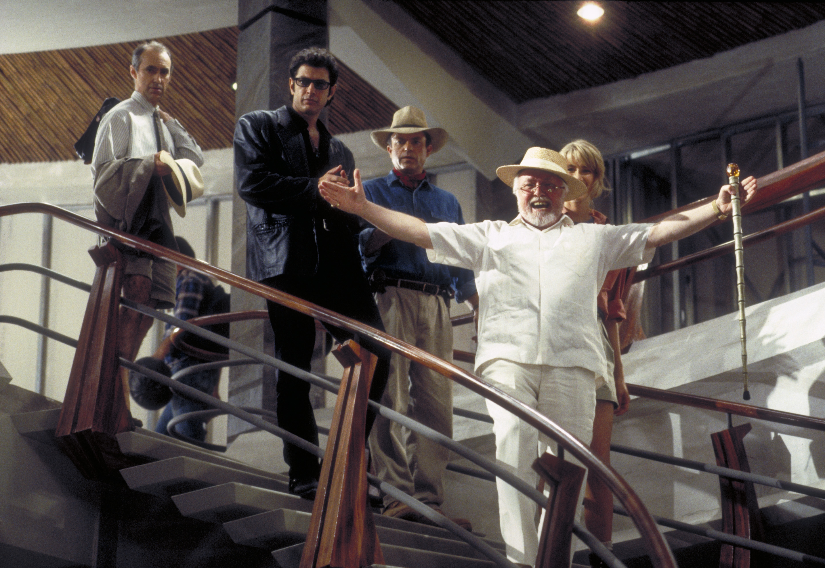 Still of Jeff Goldblum, Richard Attenborough, Laura Dern, Sam Neill and Martin Ferrero in Juros periodo parkas (1993)