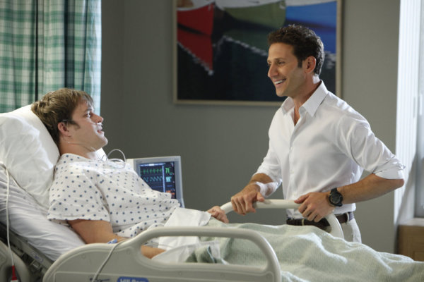 Still of Mark Feuerstein and Hank Lawson in Royal Pains (2009)