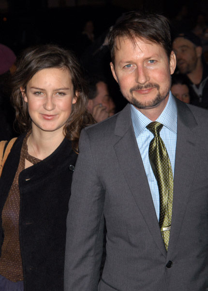 Todd Field (right) and his daughter Alida arrive at the 71st Annual New York Film Critics Circle Awards Jan 2007.jpg