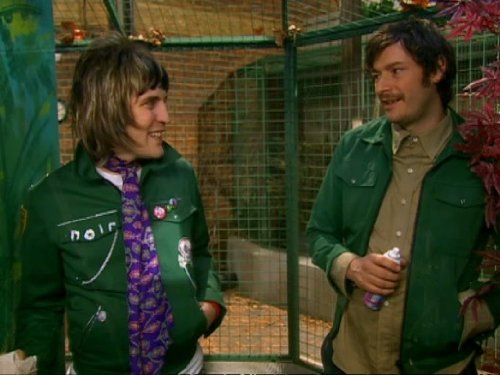 Still of Noel Fielding and Julian Barratt in The Mighty Boosh (2003)