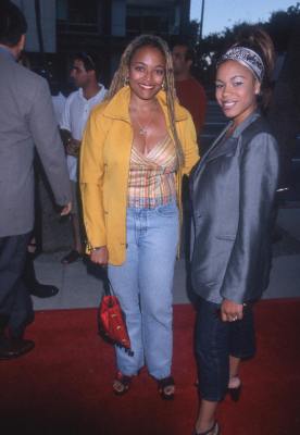 Kim Fields and Alexis Fields at event of Introducing Dorothy Dandridge (1999)