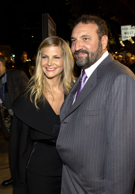 Joel Silver and Karyn Fields at event of Gothika (2003)