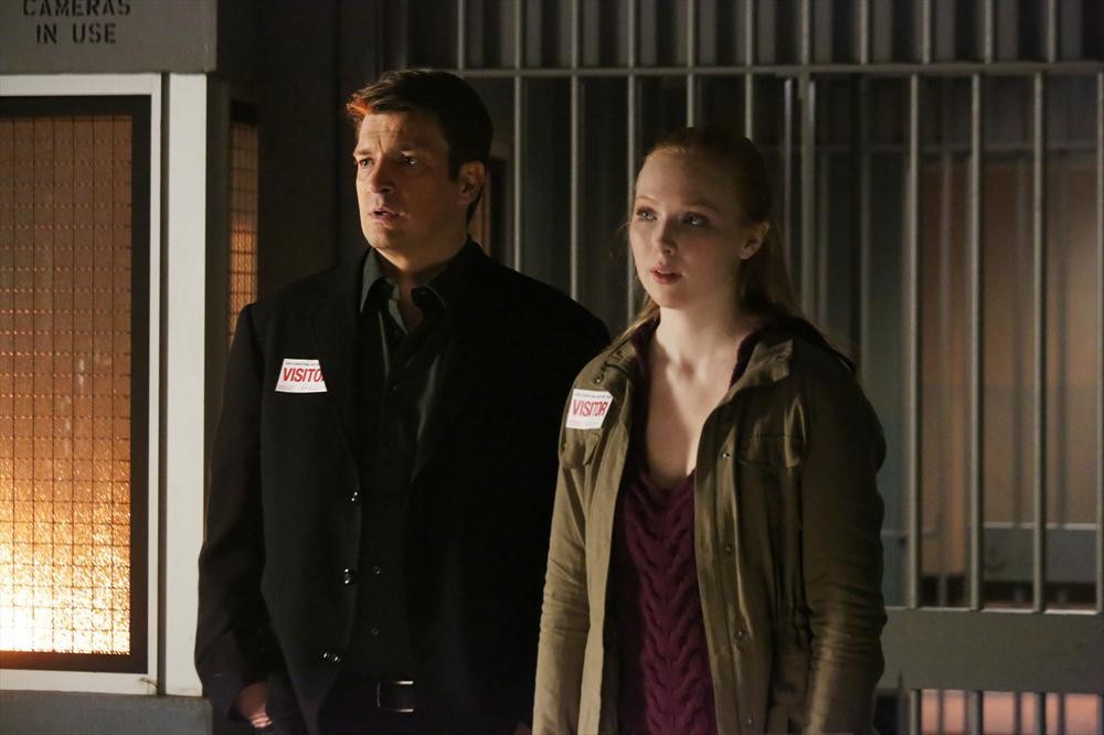 Still of Nathan Fillion and Molly C. Quinn in Kastlas (2009)