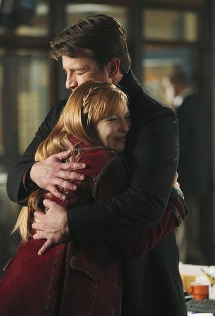 Still of Nathan Fillion and Molly C. Quinn in Kastlas (2009)