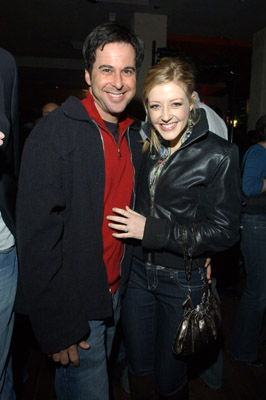 Jonathan Silverman and Jennifer Finnigan