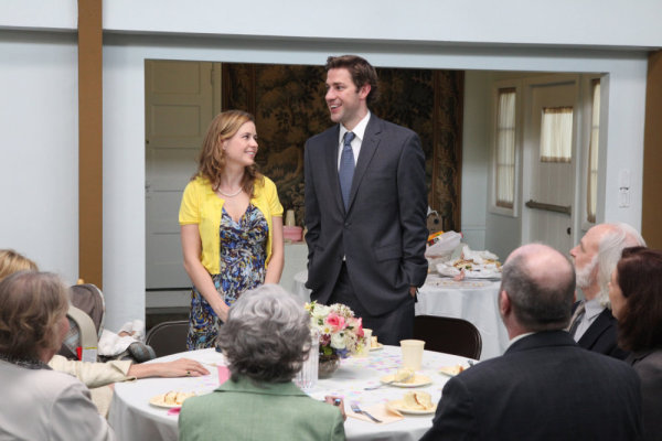 Still of Jenna Fischer and John Kosinski in The Office (2005)