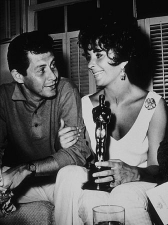 Elizabeth Taylor with Eddie Fisher and her 1961 Academy Award
