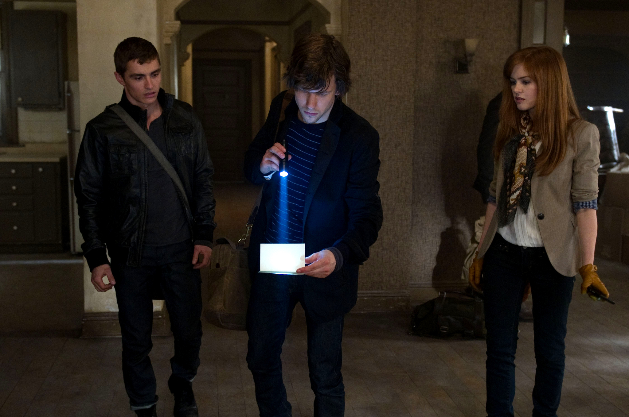 Still of Jesse Eisenberg, Isla Fisher and Dave Franco in Apgaules meistrai (2013)