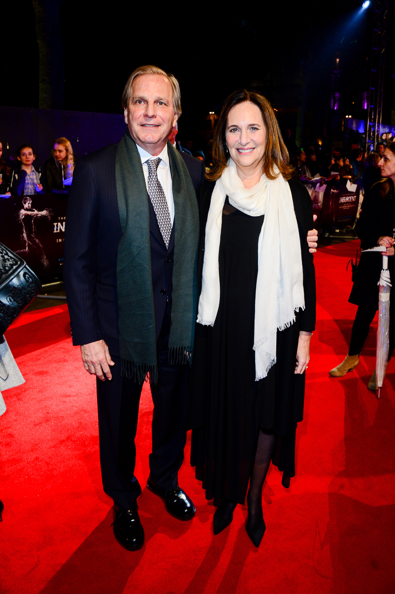 Lucy Fisher and Douglas Wick at event of Insurgente (2015)
