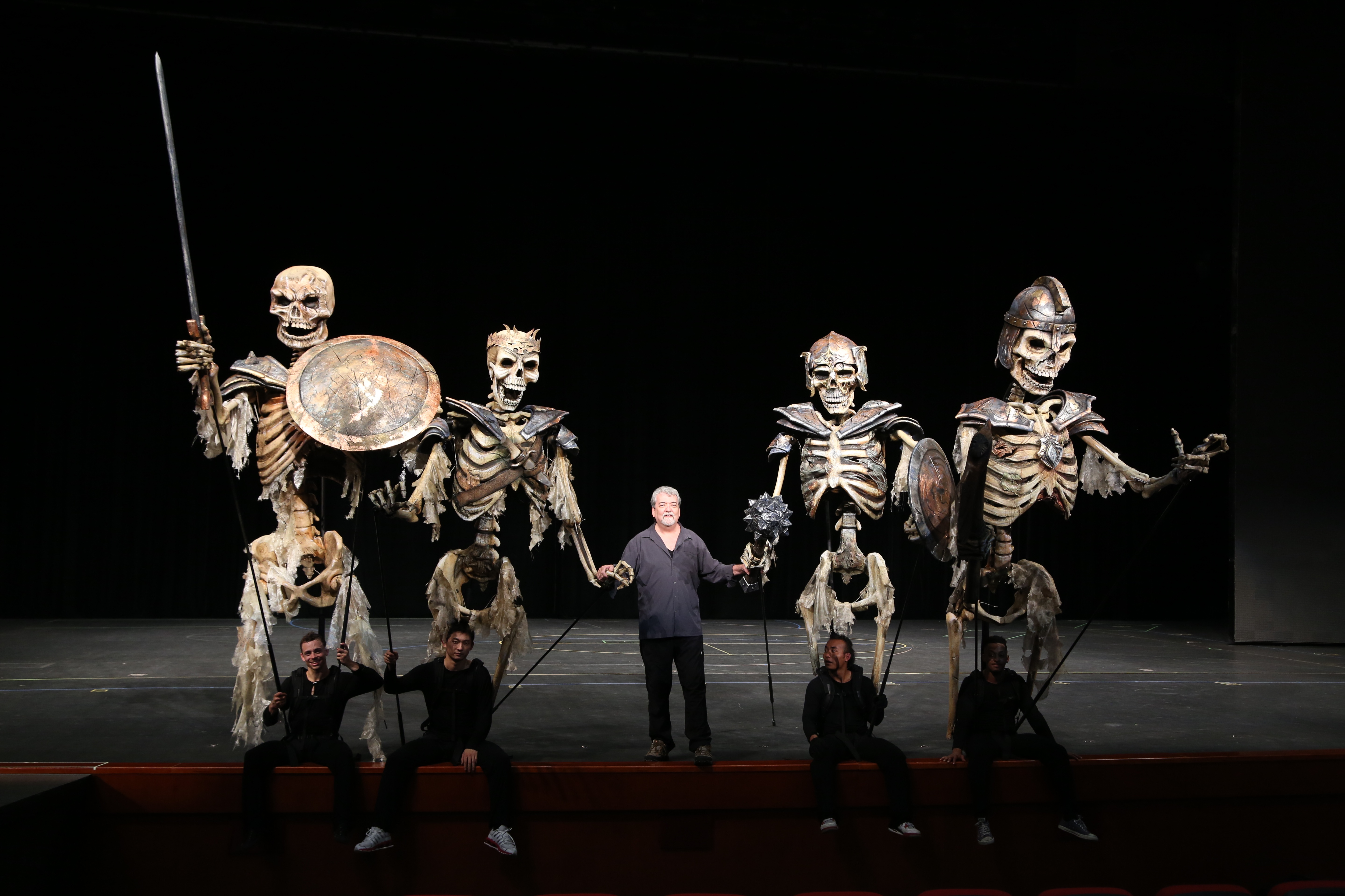 Daniel Flannery & Michael Curry puppets in his ILLUSIONS show, China