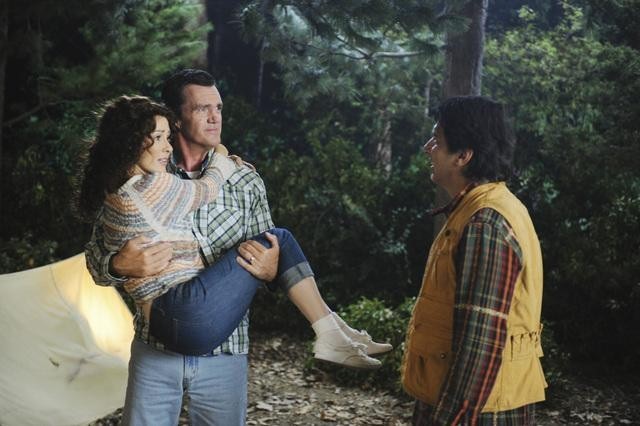 Still of Patricia Heaton, Ray Romano and Neil Flynn in The Middle (2009)