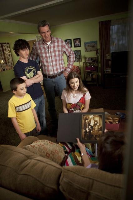 Still of Neil Flynn, Eden Sher and Atticus Shaffer in The Middle (2009)