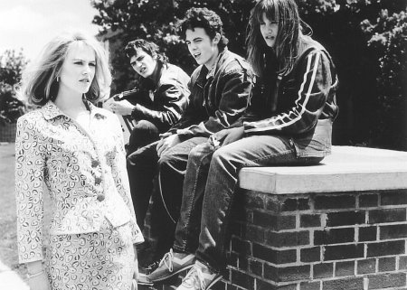 Still of Nicole Kidman, Casey Affleck, Joaquin Phoenix and Alison Folland in To Die For (1995)