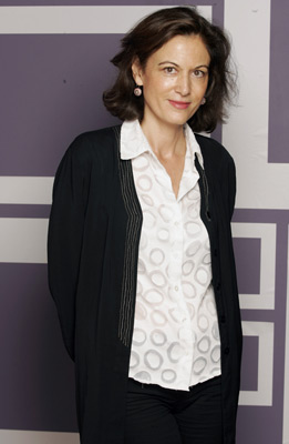 Anne Fontaine at event of Entre ses mains (2005)