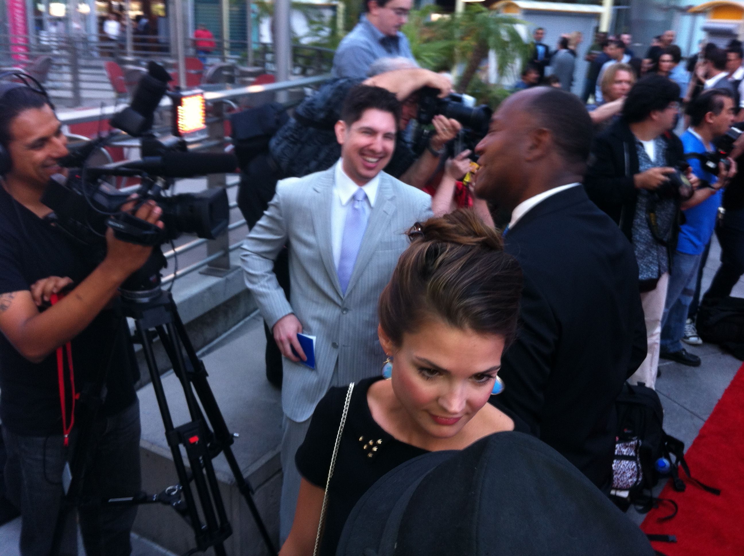 Raymond Forchion, (Judge Aldrich) Interviewed on Red Carpet for Season 4 Premier of FEMME FATALES CINEMAX/HBO