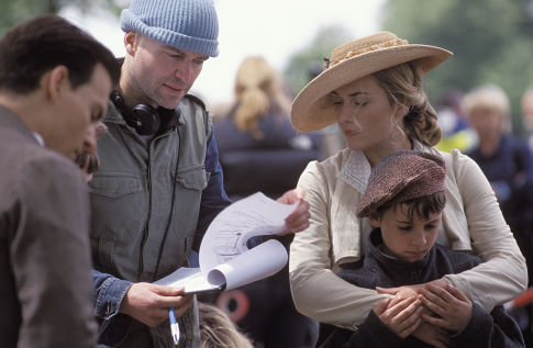 Johnny Depp, Kate Winslet, Marc Forster and Joe Prospero in Finding Neverland (2004)