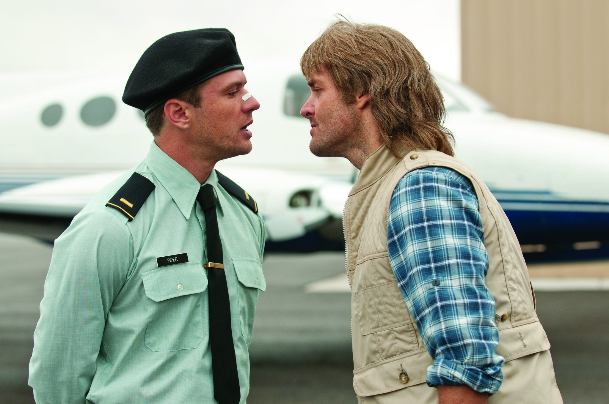 Still of Ryan Phillippe and Will Forte in MacGruber (2010)