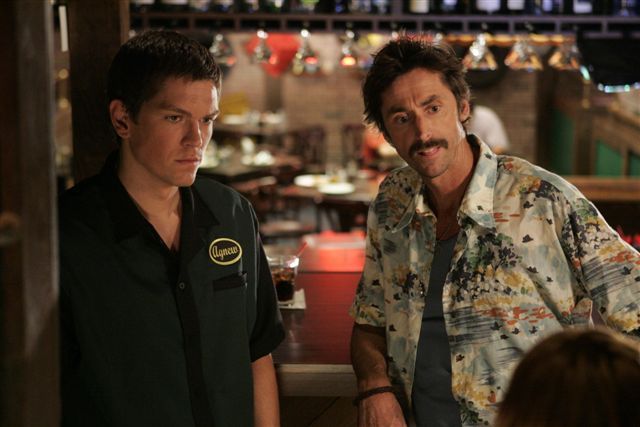 Still of Kirk Fox and Steve Howey in Still Waiting... (2009)