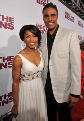 Angela Bassett and Rick Fox at event of Meet the Browns (2008)