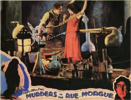 Bela Lugosi and Sidney Fox in Murders in the Rue Morgue (1932)