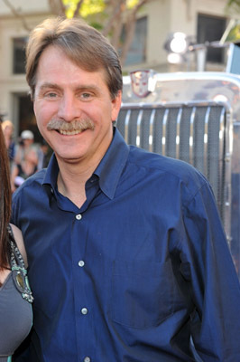 Jeff Foxworthy at event of Transformers: Revenge of the Fallen (2009)