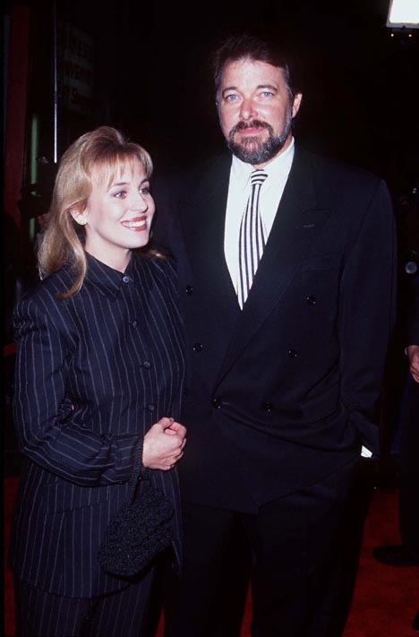 Jonathan Frakes and Genie Francis at event of Star Trek: First Contact (1996)