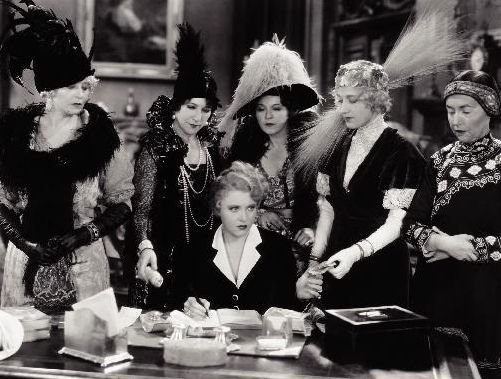 Still of Gertrude Astor, Ruth Chatterton and Noel Francis in Frisco Jenny (1932)