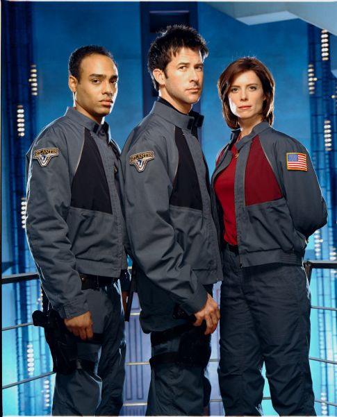 Still of Rainbow Francks and Torri Higginson in Stargate: Atlantis (2004)