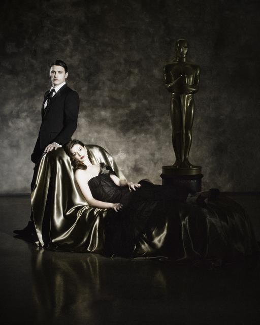 Still of Anne Hathaway and James Franco in The 83rd Annual Academy Awards (2011)