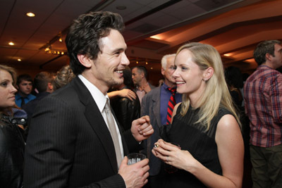 Marley Shelton and James Franco at event of Milk (2008)