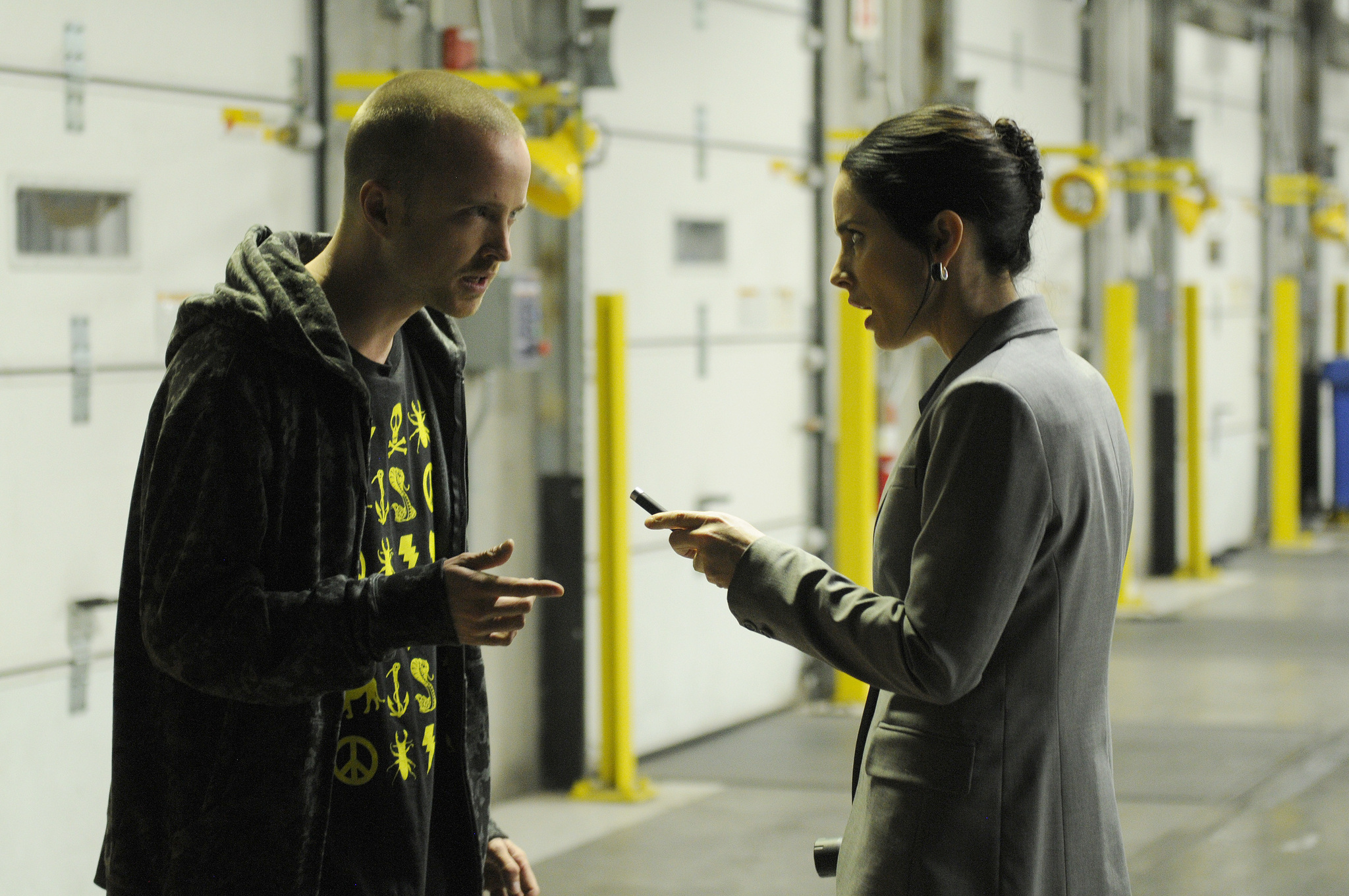 Still of Laura Fraser and Aaron Paul in Brestantis blogis: Fifty-One (2012)