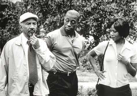 Still of Wesley Snipes, Alfre Woodard and Al Freeman Jr. in Down in the Delta (1998)