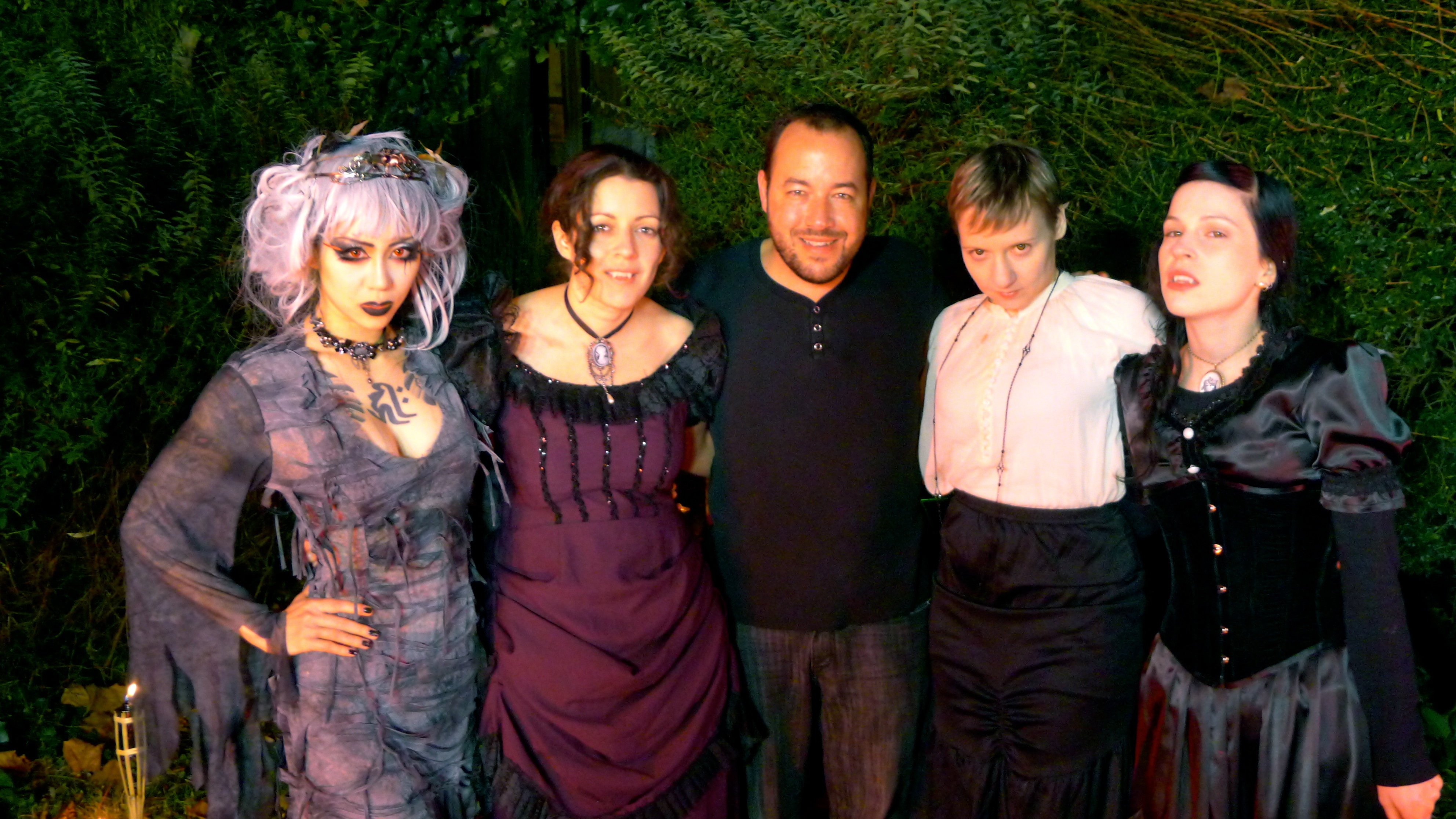 Derek Frey and the cast of Vampires Kiss