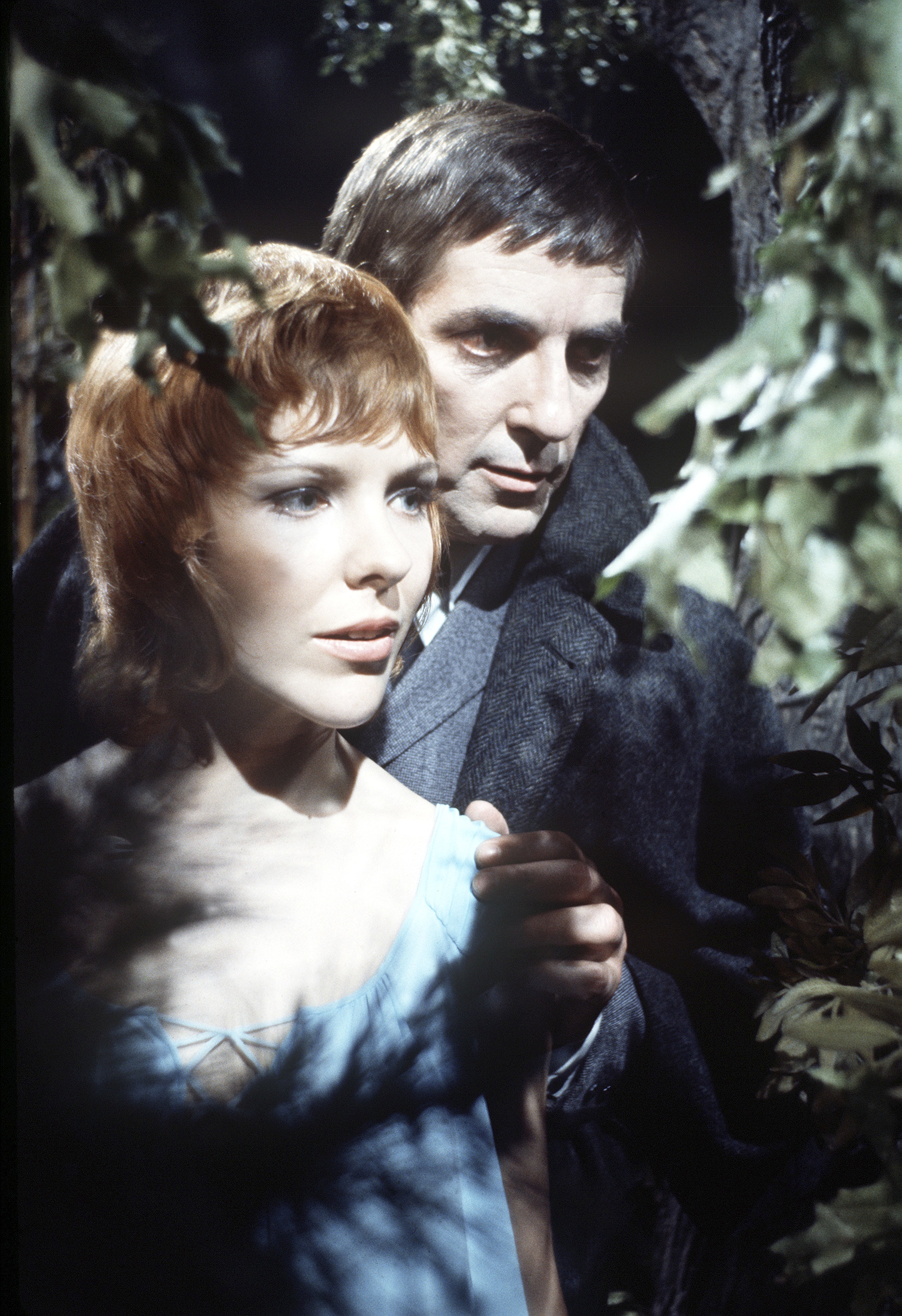 Still of Jonathan Frid and Donna Wandrey in Dark Shadows (1966)