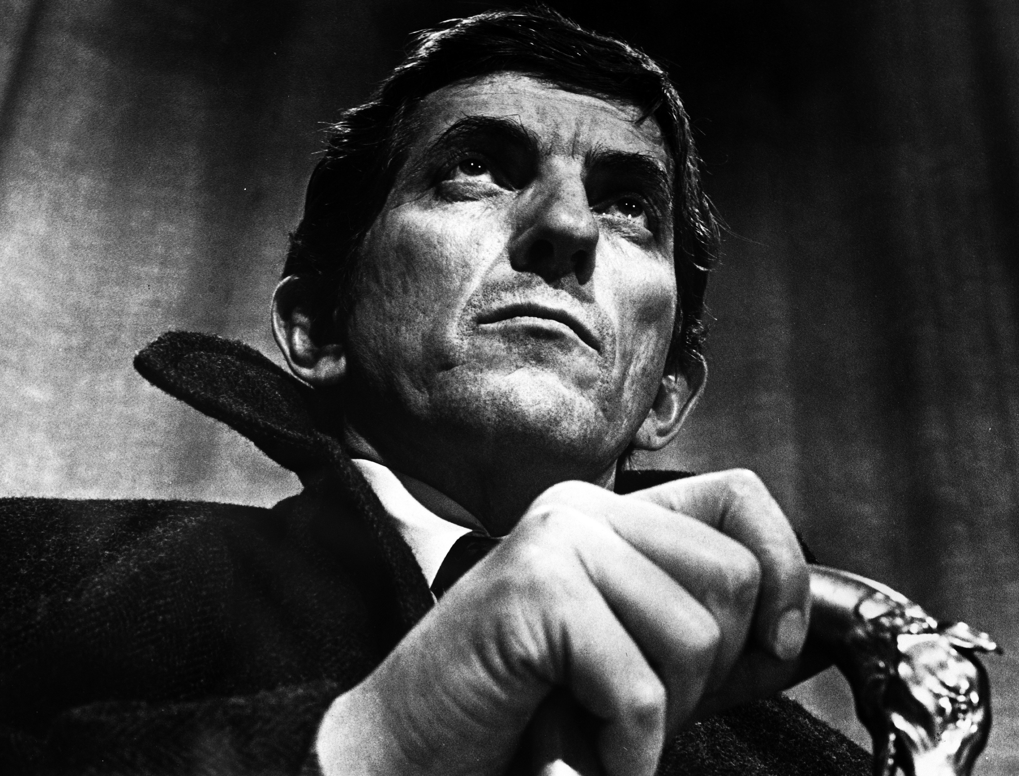 Still of Jonathan Frid in Dark Shadows (1966)