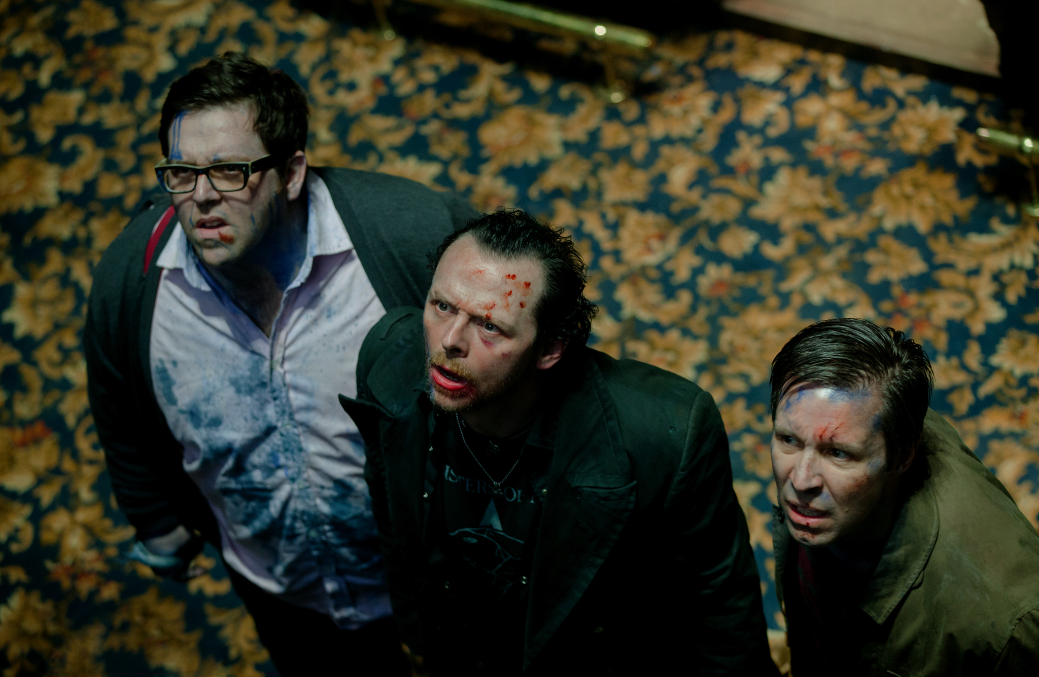 Still of Paddy Considine, Nick Frost and Simon Pegg in The World's End (2013)