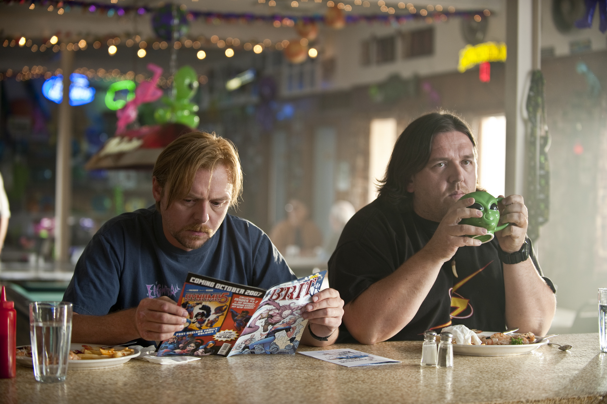 Still of Nick Frost and Simon Pegg in Polas (2011)