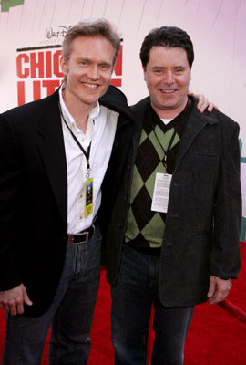 Mark Dindal and Randy Fullmer at event of Chicken Little (2005)