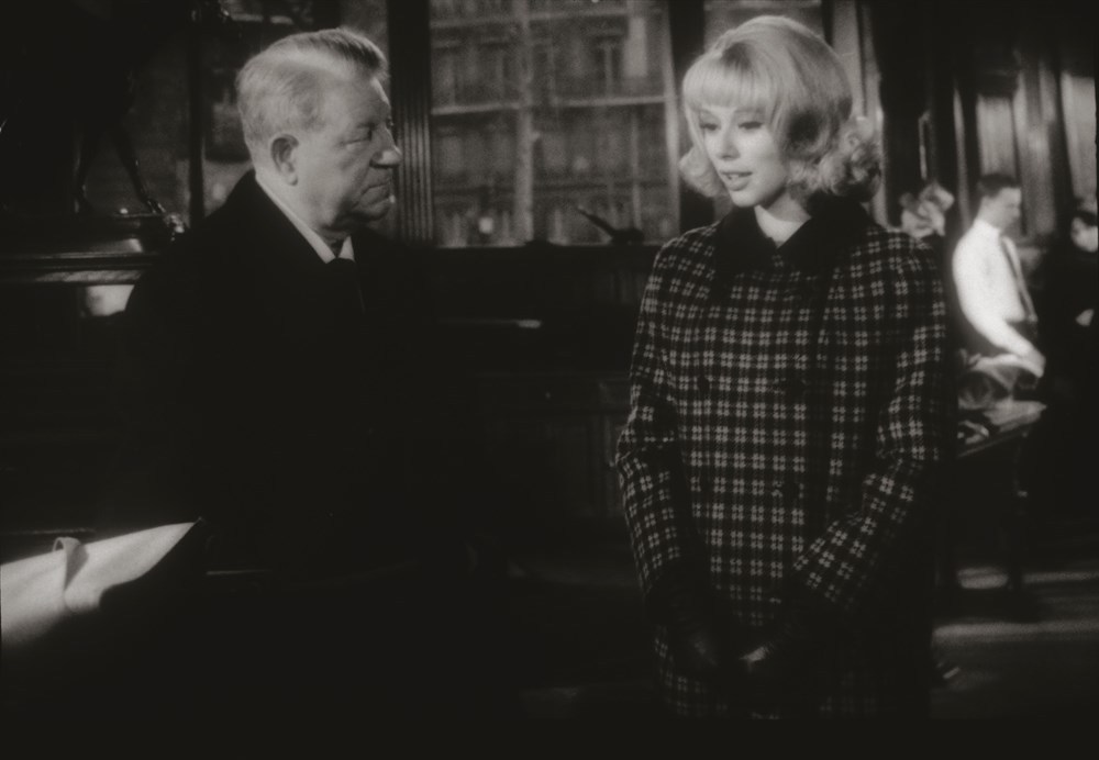 Still of Mireille Darc and Jean Gabin in Monsieur (1964)