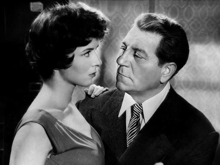 Still of Jean Gabin and Delia Scala in Touchez pas au grisbi (1954)