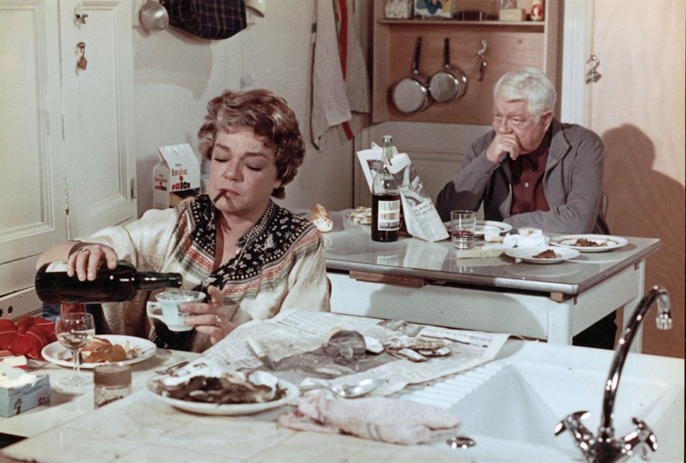 Still of Jean Gabin and Simone Signoret in Le chat (1971)