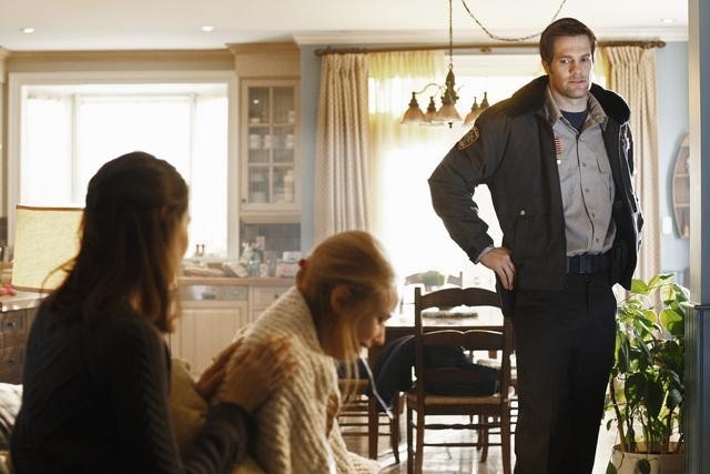Still of Amy Acker, Sarah Gadon and Geoff Stults in Happy Town (2010)