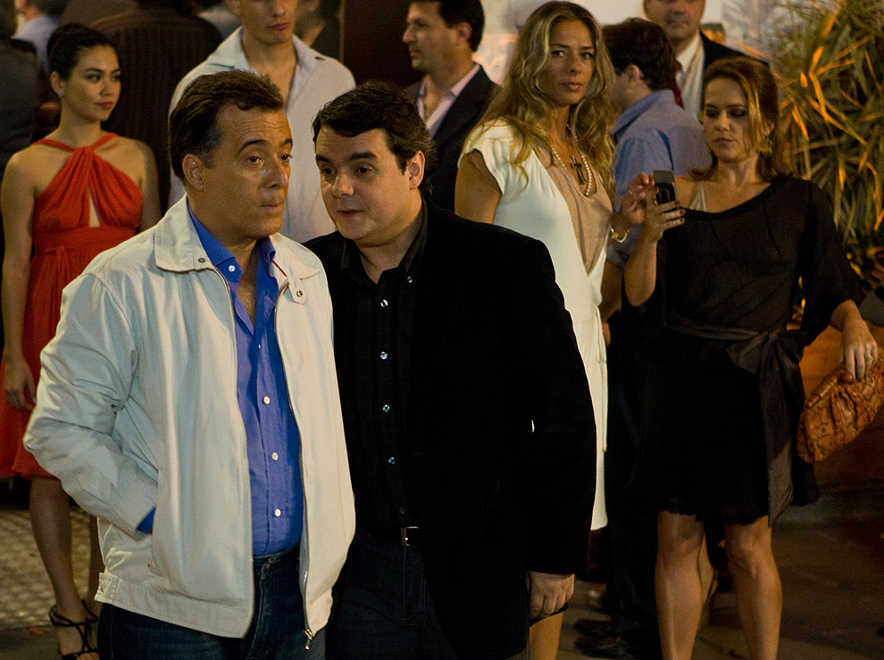 Still of Cássio Gabus Mendes, Adriane Galisteu and Tony Ramos in Se Eu Fosse Você 2 (2009)
