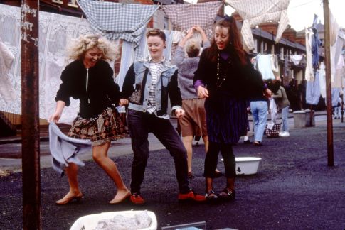 Still of Angeline Ball, Bronagh Gallagher and Maria Doyle Kennedy in The Commitments (1991)