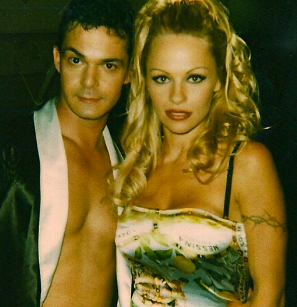 Billy Gallo and Pamela Anderson on the set of V.I.P.
