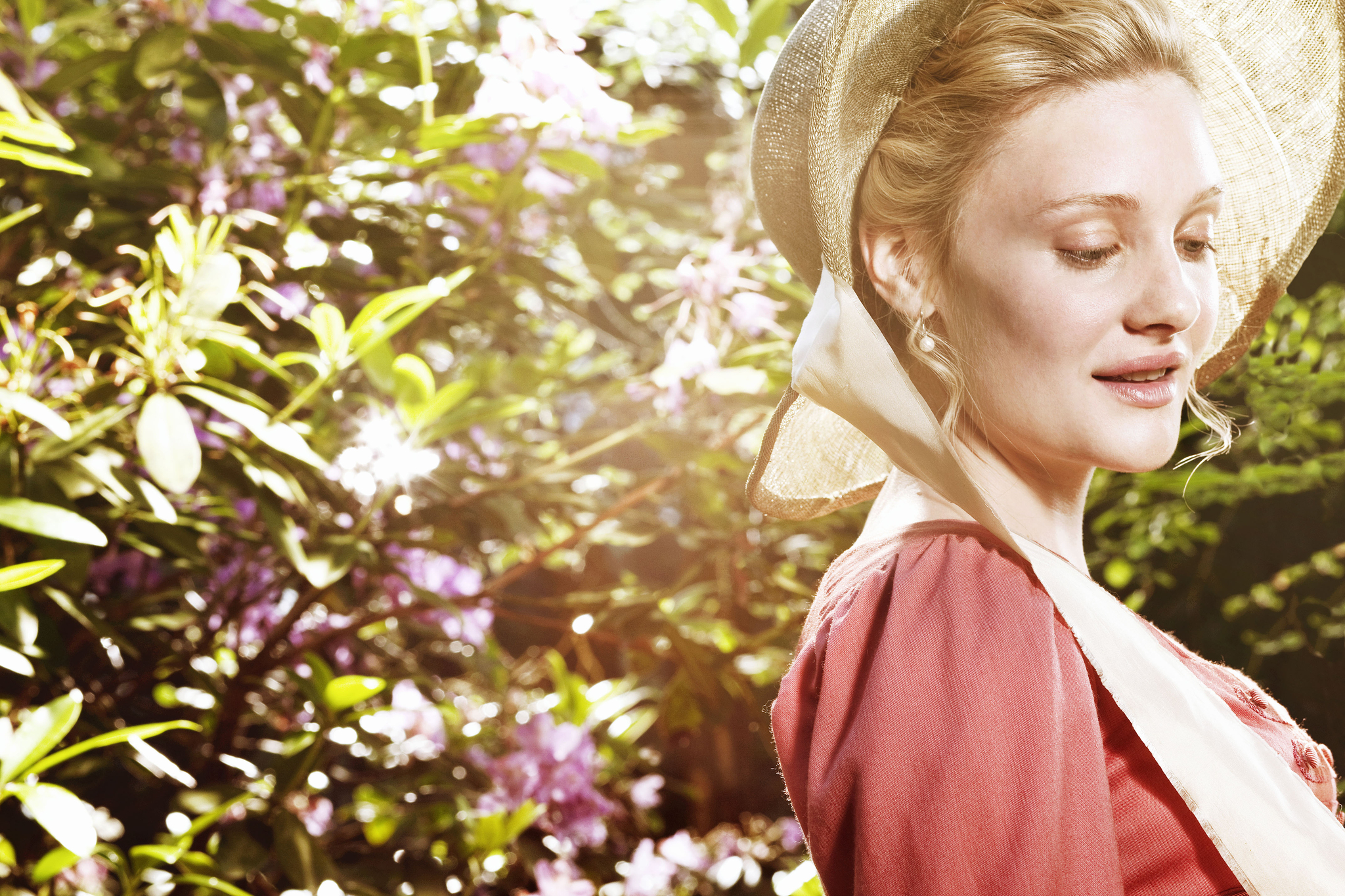 Still of Romola Garai in Emma (2009)